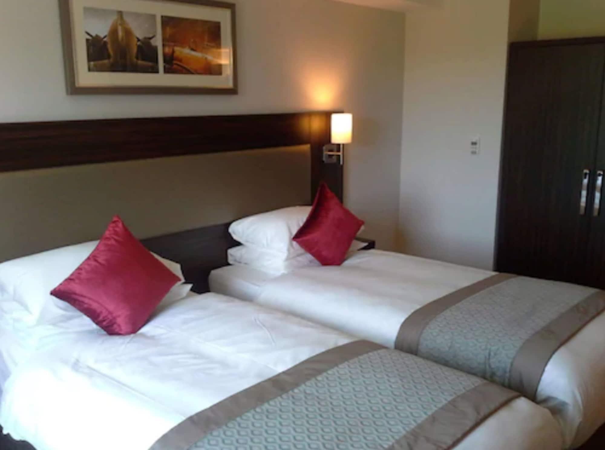 Heston Hyde Hotel